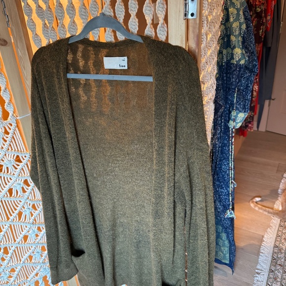Wilfred Free Green Cardigan Size Small - Picture 5 of 7